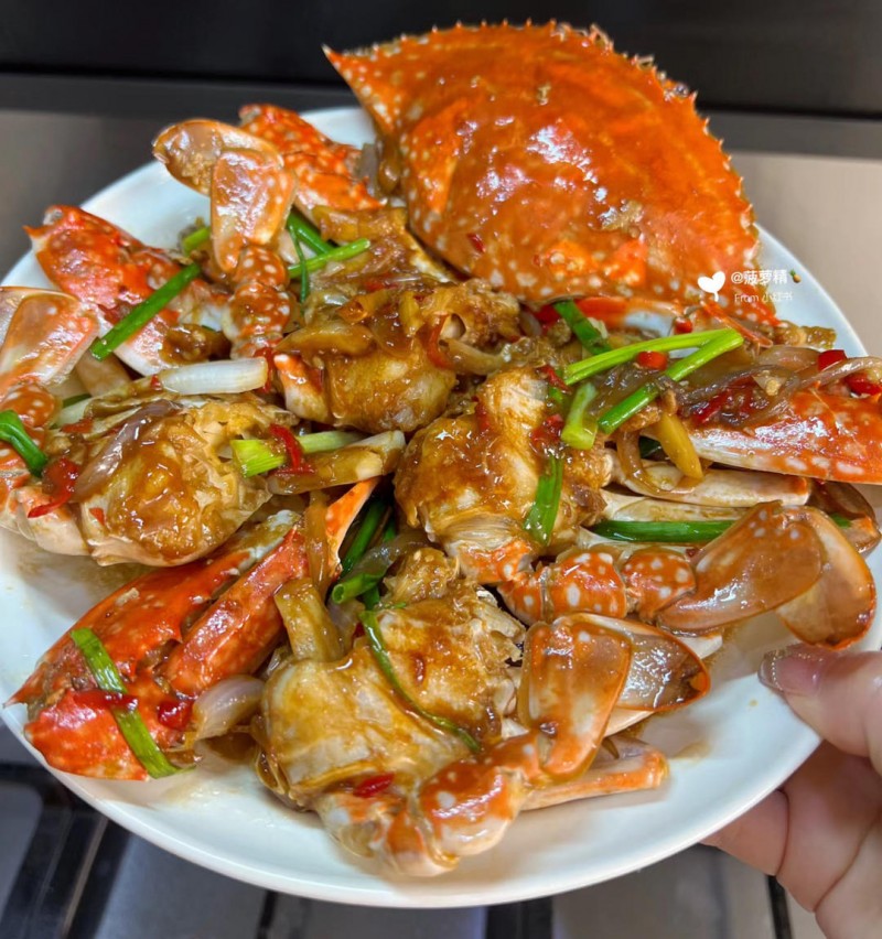 葱香梭子蟹的做法(图1) 葱香梭子蟹的做法