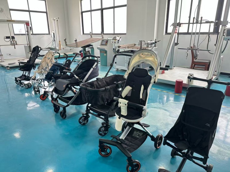 浙江省婴童用品质量检验中心提示：“遛娃神器”有风险