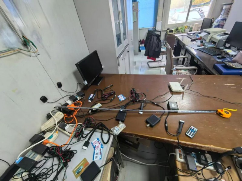 非法刷驾校学时?网警亮剑斩断“跑马机”作弊黑链 非法刷驾校学时?网警亮剑斩断“跑马机”作弊黑链