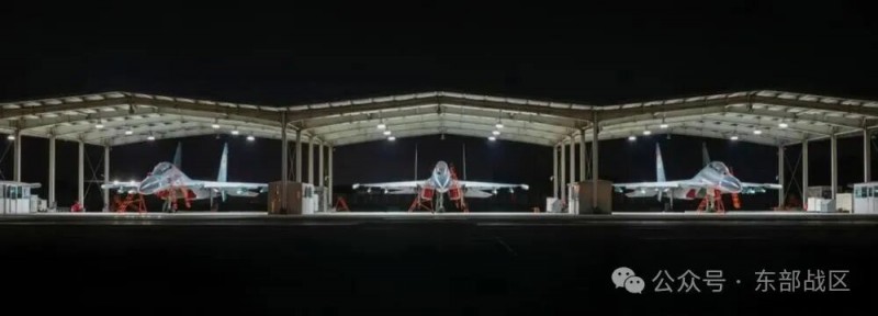 拂晓飞行,暗夜砺刃