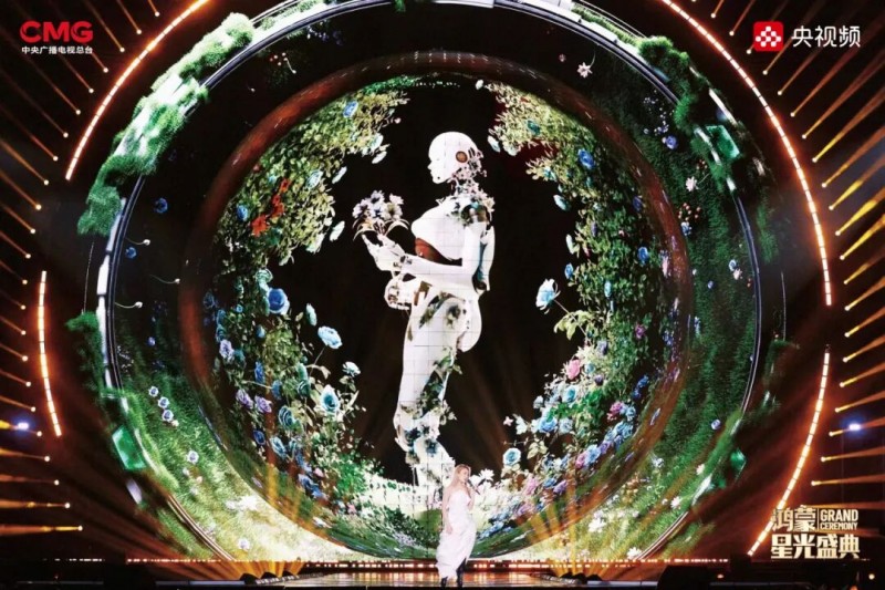 AI 时代的“坚实一步”：从鸿蒙星光盛典看 HarmonyOS 6 小艺的进阶之路