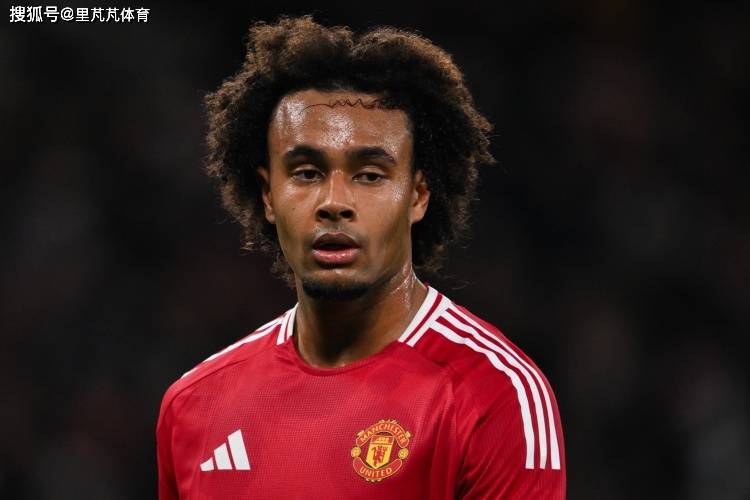 原创             交易在即曼联11号告别红魔：阿莫林不给机会，又是一笔失败买卖