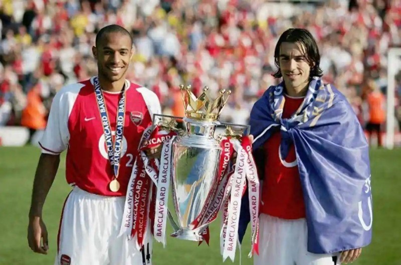 原创             英超-阿森纳2-1阿斯顿维拉：巩固榜首，塔子哥复仇|前瞻