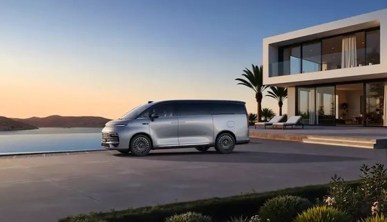 31.98万元起 “AI全场景家庭旗舰MPV”吉利银河V900开启预售