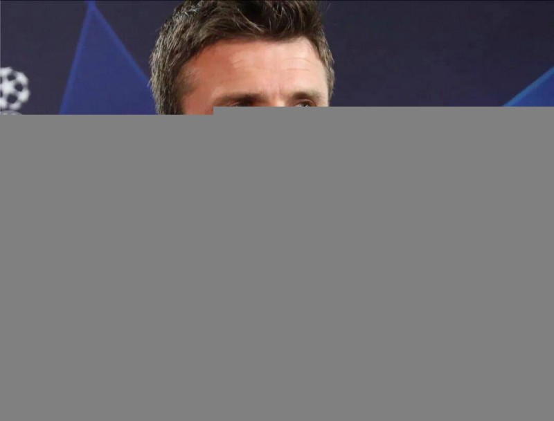 原创             1天反转！曼联球迷狂喜，为何卡里克突然压过索帅？