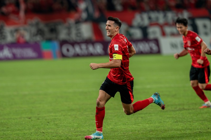 成都蓉城队长周定洋宣布离队:这是我人生中做过最艰难的决定