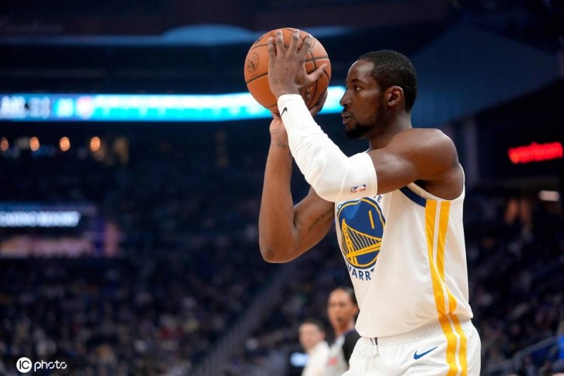 库明加向勇士提出交易申请 国王独行侠表现出浓厚兴趣