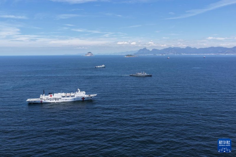 中国海军“丝路方舟”号医院船结束访问离开巴西