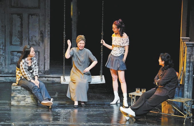 北京人艺新戏闪烁女性群像高光